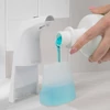 Kép 2/5 - Automata habszappanadagoló - 250 ml - álló / falra akasztható - USB + elemes