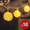 Kép 1/2 - LED fényfüzér - rattan labdák - 10 LED - 1,35 m - melegfehér - 2 x AA