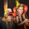 Kép 1/3 - Halloween-i LED-es boszorkány kalap - színes, poliészter - 38 cm