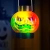 Kép 2/3 - Halloween-i RGB LED lámpa - felakasztható tök - narancs / fekete - elemes