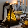 Kép 2/4 - Halloween-i LED lámpás - boszorkány - melegfehér - fekete - 9,5 x 9,5 x 17 cm - 2 x AAA