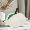 Kép 1/2 - Halloween-i tök dekoráció - fehér - 20 cm