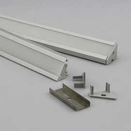 1m 30°/60° dőlésszöggel rendelkező alumínium profil, alusín Max.12 mm széles Ledszalaghoz