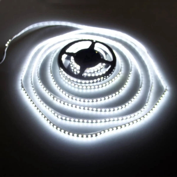 Beltéri Ledszalag 9,6W/m Hideg fehér 120LED/méter