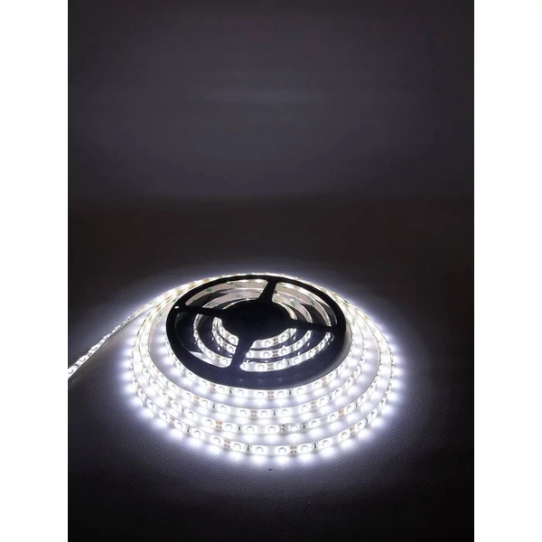 Kültéri Ledszalag 4,8W/m Hideg fehér 60LED/méter